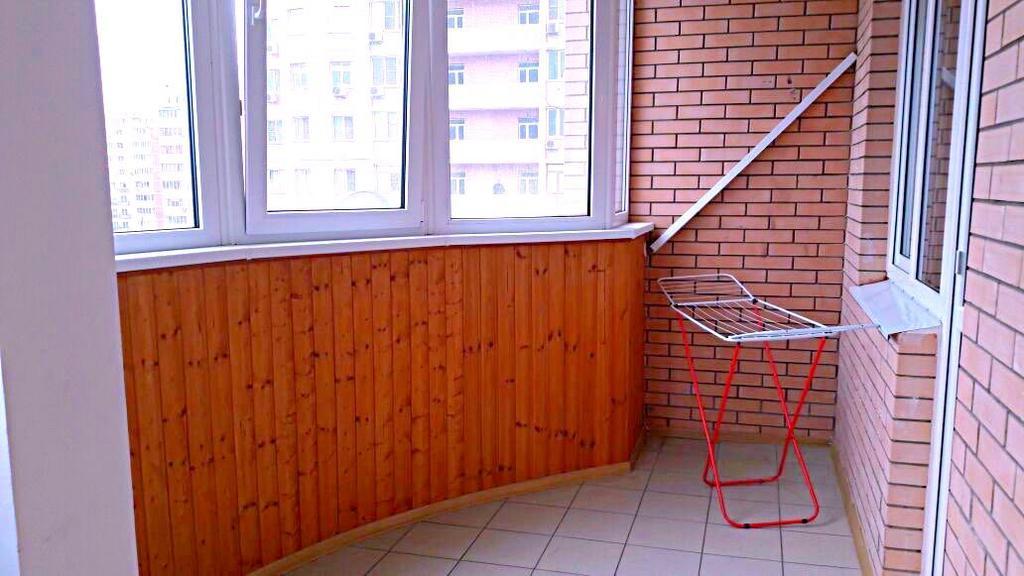 Apartment Montazhnikov 14 1 克拉斯诺达尔 外观 照片